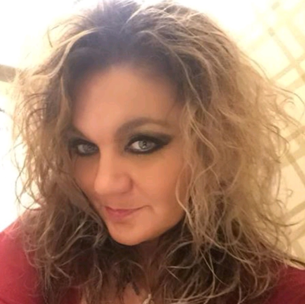 Meet your Posher, Christy
